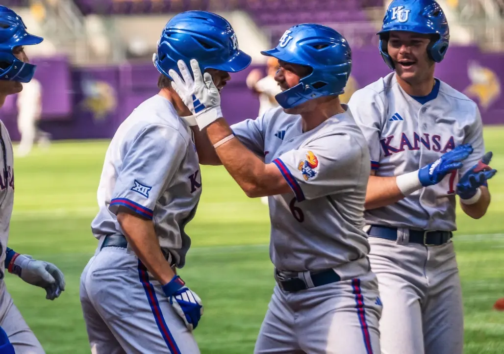 ▲NCAA美國大學棒球，堪薩斯大學單局連5打席開轟，最終以29：1痛宰明尼蘇達大學，寫下MLB都未曾達成的壯舉。（圖／取自@KUStatsInfo）