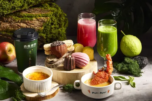 ▲森森燒肉標榜吃燒肉之外，另有Buffet自助吧，吧台上的熟食、鮮蔬、飲品與冰淇淋都可無限享用。（圖／森森燒肉提供）
