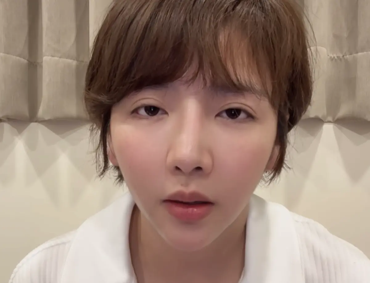 ▲宋羽葤在社群網站上發布短片，揭露自己5歲曾被陌生阿伯亂摸、國小二年級遭媽媽友人騷擾的傷痛，砲轟黃子佼不該回演藝圈，對於之前出言為他緩頰的演藝圈大哥如徐乃麟和曾國城非常失望。（圖／摘自宋羽葤FB）