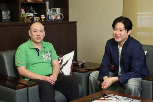 ▲《洛汗2》遊戲事業部部長陳逸文(左)、台灣普雷威總經理吳世勇(右)，為帶給玩家最完整的遊戲體驗，未來也將持續聆聽玩家意見。（圖／業者提供）