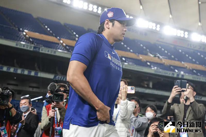 ▲洛杉磯道奇隊本季海外賽來到東京巨蛋，30歲的日籍球星大谷翔平於3月14日參加MLB東京開幕系列賽的官方練習，並在東京巨蛋亮相。（圖／葉政勳攝）