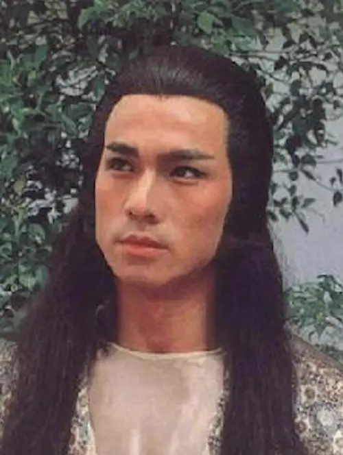 ▲張振寰(圖/翻攝自微博) ▲張振寰因演出華視武俠劇《大俠沈勝衣》走紅,曾經受到不少觀眾的喜愛,建立了「俠士」的螢幕形象。(圖/翻攝自微博)