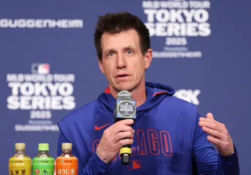 Craig Counsell在2023年與小熊簽下的5年4000萬美元合約,總額至今仍是MLB總教練史上最高。(圖/美聯社/達志影像) ▲Craig Counsell在2023年與小熊簽下的5年4000萬美元合約,總額至今仍是MLB總教練史上最高。(圖/美聯社/達志影像)