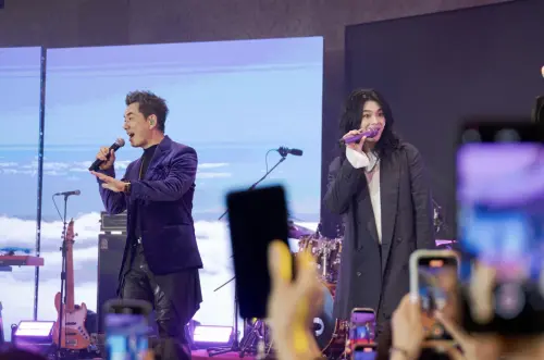 ▲大誠保經雜5000萬辦春酒晚宴,邀請任賢齊、麋先生輪番獻唱。 (圖/大誠保經 提供) ▲大誠保經雜5000萬辦春酒晚宴,邀請任賢齊、麋先生輪番獻唱。 (圖/大誠保經 提供)