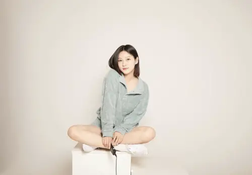 金賽綸(如圖)的家人指出,金賽綸的死和韓國娛樂記者李鎮浩脫不了關係,決定於今(17)日向對方提出告訴。(圖/金賽綸IG) ▲金賽綸(如圖)的家人指出,金賽綸的死和韓國娛樂記者李鎮浩脫不了關係,決定於今(17)日向對方提出告訴。(圖/金賽綸IG)