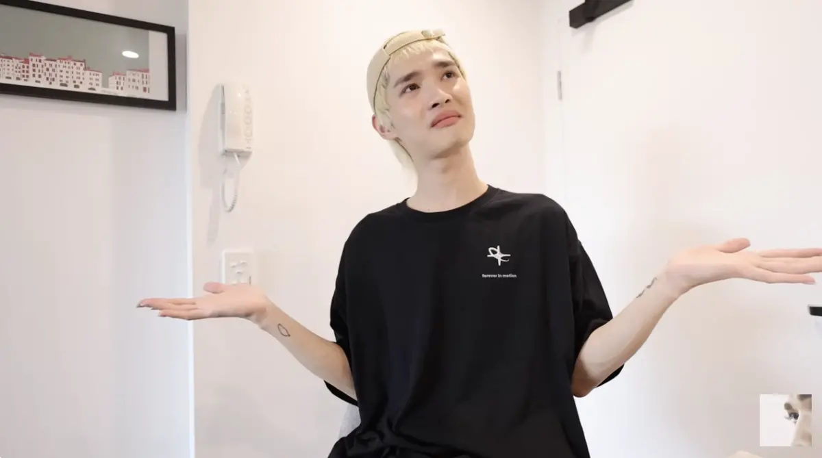 ▲鍾明軒近日接受「百靈果」訪談時表示，他出國後才知道好多人不知道台灣，必須講Chinese才可以，相關言論引起外界關注。（圖／翻攝自鍾明軒YouTube）