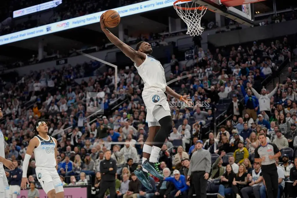 ▲ 明尼蘇達灰狼隊今（17）日對上猶他爵士的比賽，在Anthony Edwards狂轟41分的表現下，以128:102的懸殊比分擊敗猶他爵士隊。（圖／美聯社／達志影像）