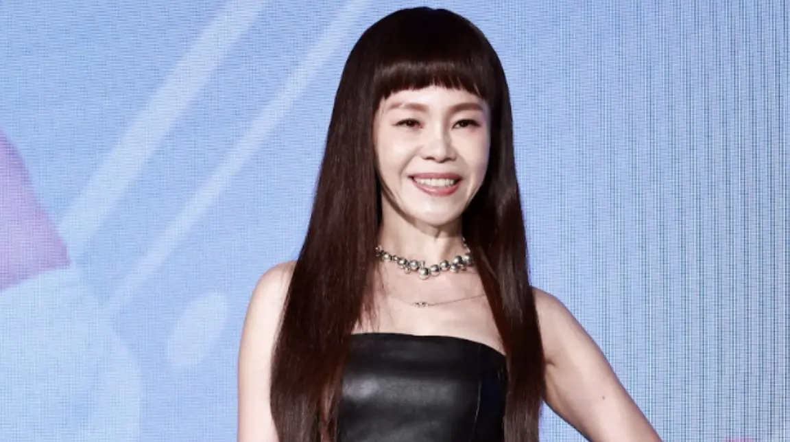 ▲彭佳慧（如圖）今年6月7日將登上台北小巨蛋，今（17）日出席「一路這樣愛過來」記者會被問及金秀賢話題，她嚴肅變臉回應之外，還向自己心中男神玄彬告白，打趣羞喊想一起在演唱會上坐熱氣球。（圖／記者吳翊緁攝影）