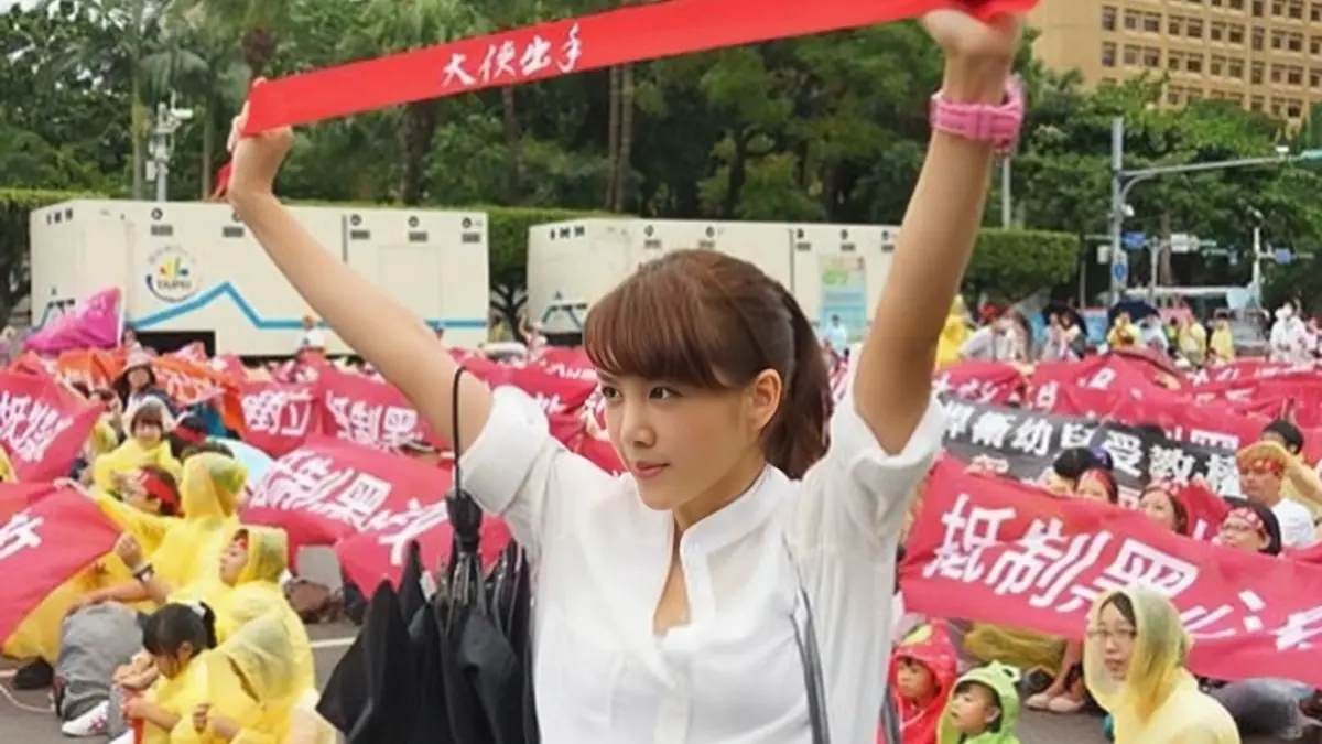 ▲近來「剴剴案」將進入第4次開庭，楊晨熙在社群平台發文呼籲社會大眾關注，沒想到才過1個小時，她卻突然發出「不自殺聲明」。（圖／楊晨熙臉書）