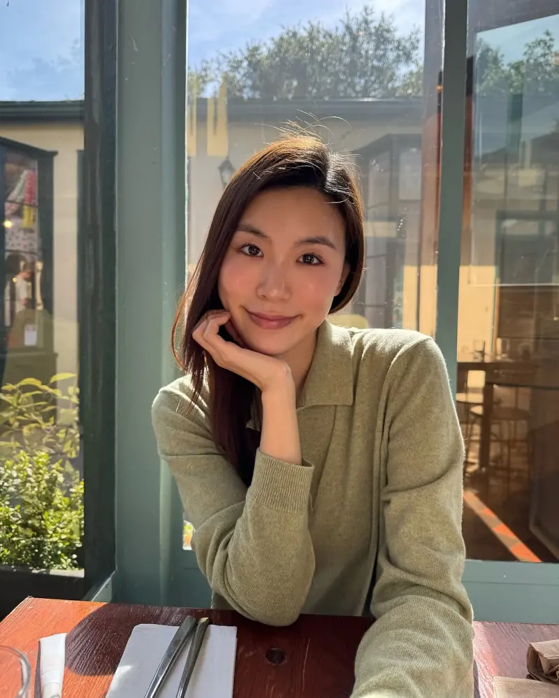 ▲Bella突然宣佈結婚的好消息，甜喊老公是她最大的支持。（圖／Bella IG）