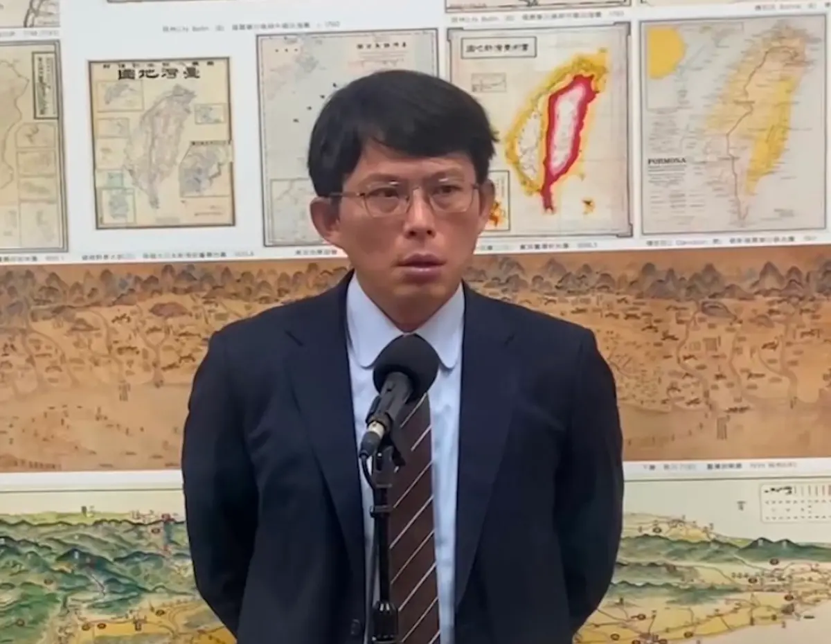 ▲民眾黨主席、立院黨團總召黃國昌成立的吹哨者協會官網被爆疑似藏有惡意程式，黃國昌表示，團隊排查未發現資安外洩。（圖／記者林詠青攝，2025.03.19）