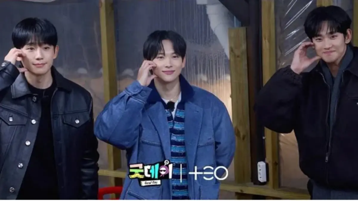 ▲金秀賢爭議延燒88Line，任時完（中）、丁海寅（右）被網友抓包IG未退追金秀賢（左），遭粉絲痛批：「令人失望」。（圖／翻攝自IG：teo.universe）