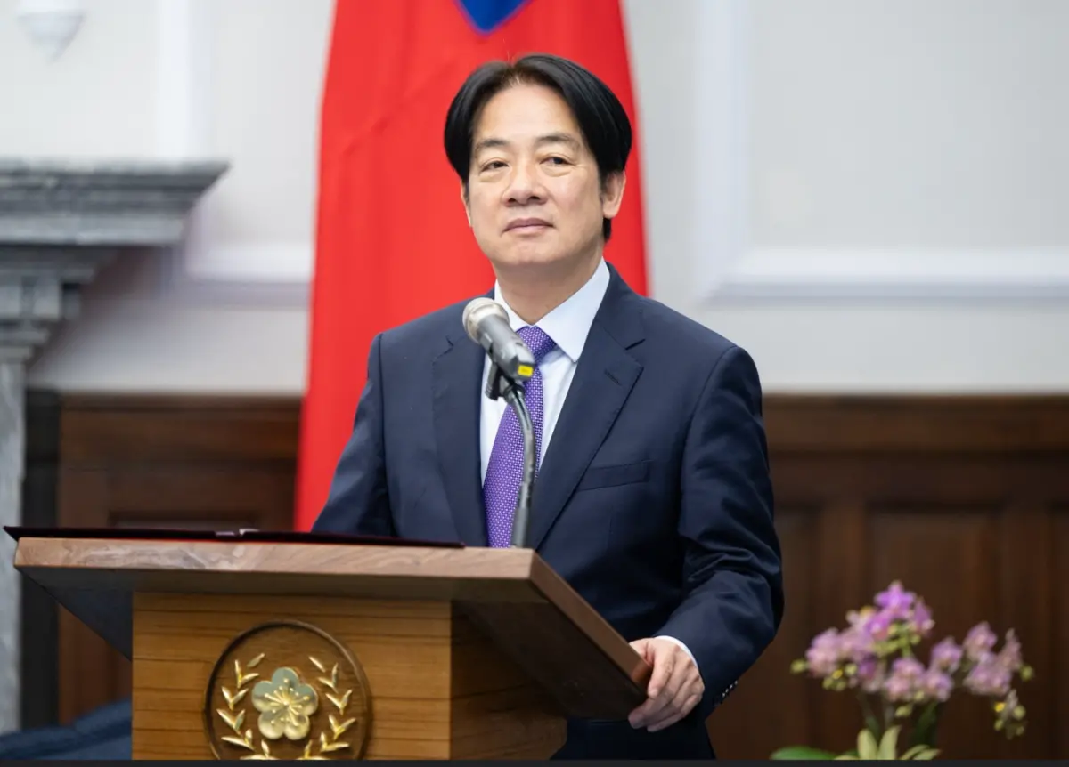 ▲總統賴清德13日上午召開國安高層會議，為因應中國併吞野心，下午召開記者會，將中國大陸界定為「境外敵對勢力」，並喊「恢復軍事審判制度」。（圖／總統府提供）