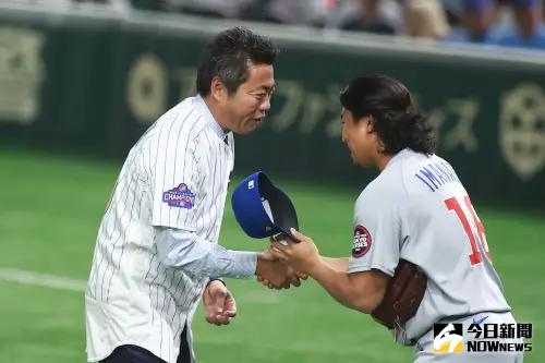 上原浩治擔任東京海外賽第二戰開球嘉賓。(圖/記者葉政勳攝) ▲上原浩治擔任東京海外賽第二戰開球嘉賓。(圖/記者葉政勳攝)