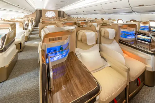 ▲阿聯酋航空A350客機新一代商務艙採1-2-1 可平躺床鋪座椅配置。（圖／阿聯酋航空提供）