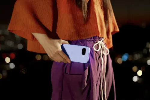 Google Pixel 9a機背美!螢幕邊框卻超意外:很久沒看到這麼粗