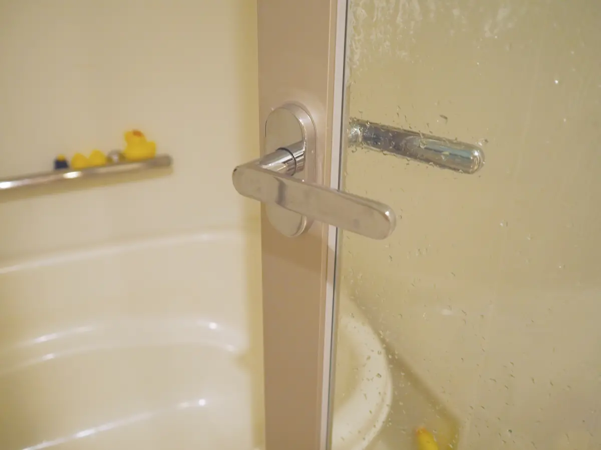 ▲「洗澡完要不要開門通風？」是許多人心中的一道難題，日本家事達人Aki過去就公布正解。（圖／取自PhotoAC）