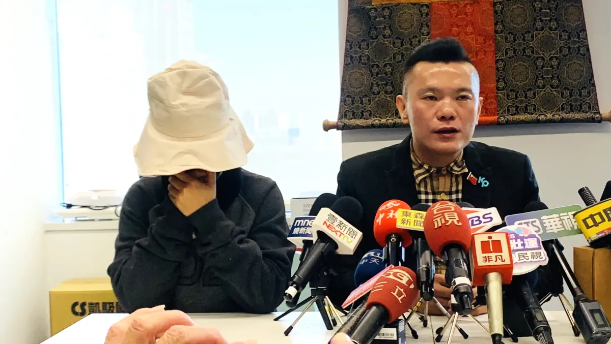 ▲台中市議員江和樹揭發台中市某國小棒球隊教練對學童性侵案。（圖／記者顏幸如攝，2025.03.20）