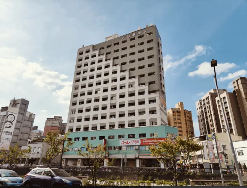 ▲台灣金聯公司再釋出百件平價宅供民眾申購,其中最低總價位在台中市的11坪套房,總價299萬元。(圖/取自台灣金聯官網)