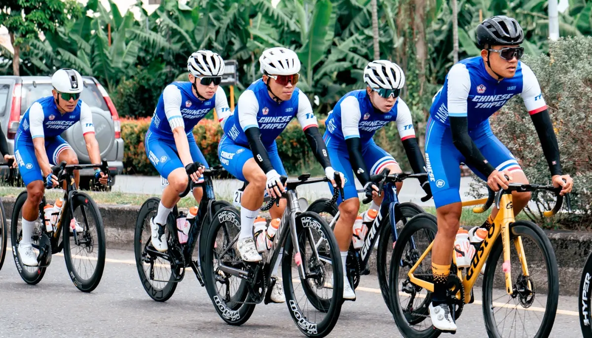 ▲中華隊五虎將順利完賽2025環台賽，教練盧紹軒總結：團隊默契仍待提升。（圖／中華民國自由車協會提供）