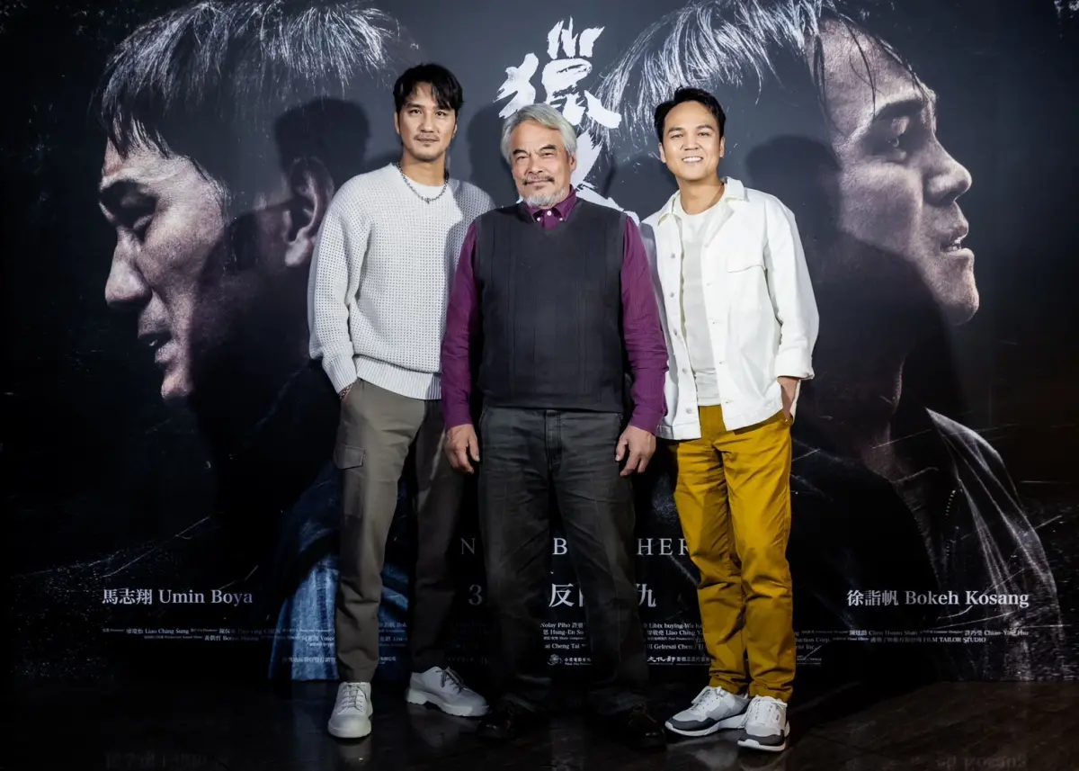 ▲馬志翔（左起）、林慶台、吳詣帆在新片《獵人兄弟》扮演父子3人，是繼《賽德克·巴萊》多年後再度合作。馬志翔坦言有收到冒充《賽》片導演魏德聖的詐騙簡訊，但因電影公司有來提醒，所以沒上當。（圖／牽猴子提供）   