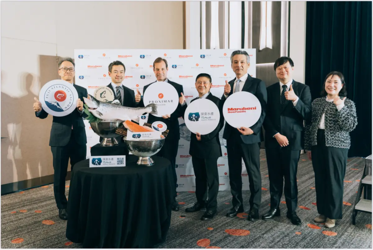 ▲探索水產科技20日攜手挪威漁業養殖技術新創 PROXIMAR、日本丸紅水產、台灣丸紅，於桃園名人堂花園大飯店舉辦「富士大西洋鮭」產業發表記者會。（圖／探索水產科技提供）