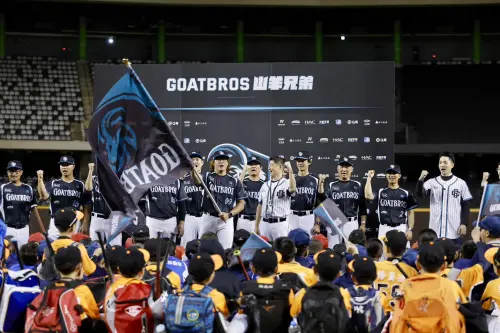 ▲周思齊，號召多位退役職棒明星共組「GOATBROS」球隊，力拚2025世壯運、2027世壯運。（圖／記者李政龍攝）