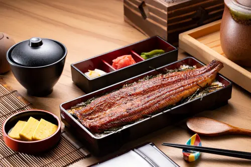 南港LaLaport開幕「20家美食優惠」!鰻魚飯5折、手搖飲買一送一