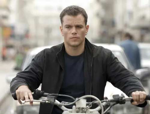 ▲《神鬼認證》中的傑森包恩，是麥特戴蒙最具代表性的角色之一。（圖／摘自IMDb）