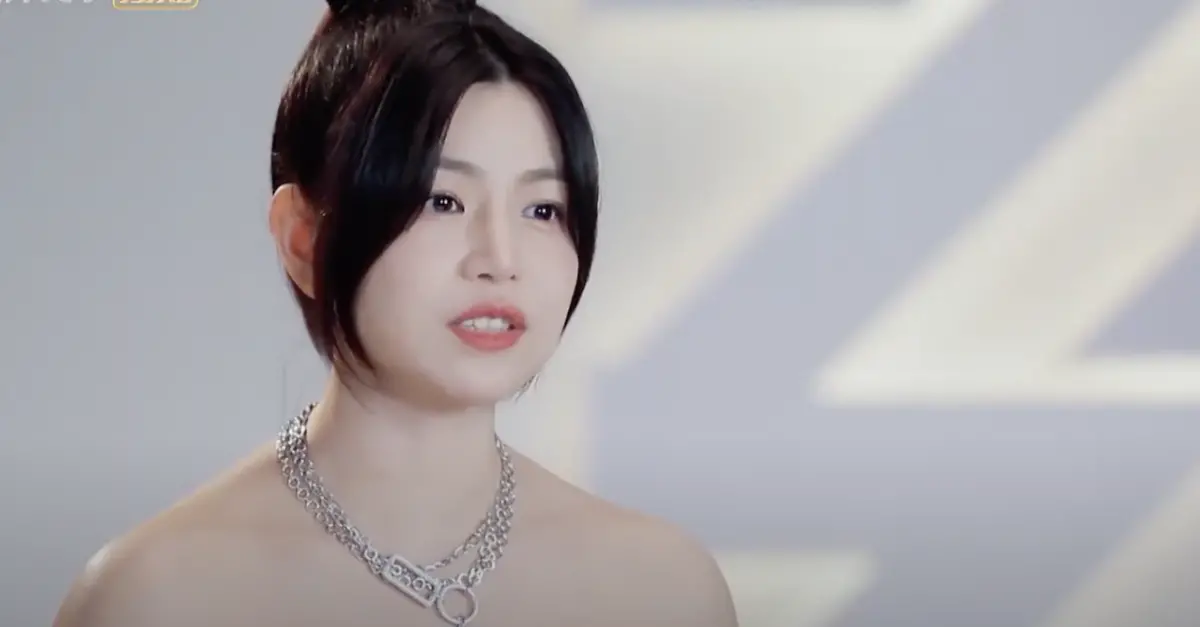 ▲陳妍希（如圖）和陳曉宣布離婚1個月後，合體歐陽娜娜看演唱會，許多粉絲都希望她能天天開心，幸福過日子。（圖／翻攝自微博）