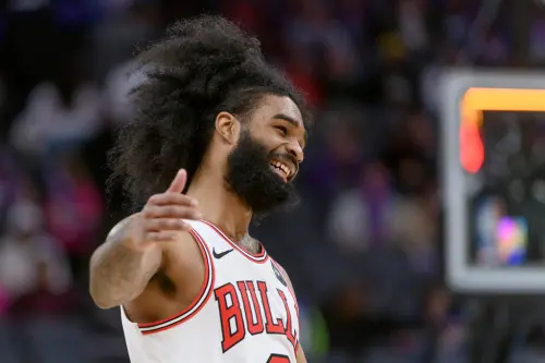 ▲名記席格爾（Brett Siegel）指出，黃蜂管理層認為懷特的傷勢並非「結構性重傷」，不足以讓交易告吹，這與近期湖人隊的操作形成鮮明對比。（圖／美聯社／達志影像）