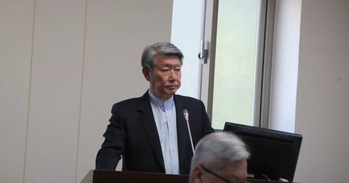 Re: [新聞] 郭智輝嗆「看不下去可以離開」遭批慣老闆