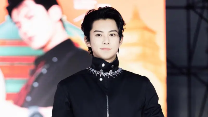 ▲王鶴棣昨（24）日宣布開告誹謗黑粉，被告名單中驚見「虞書欣大粉絲」，王鶴棣粉絲力挺喊：感謝為民除害。（圖／翻攝自instagram dylan_wang_1220）