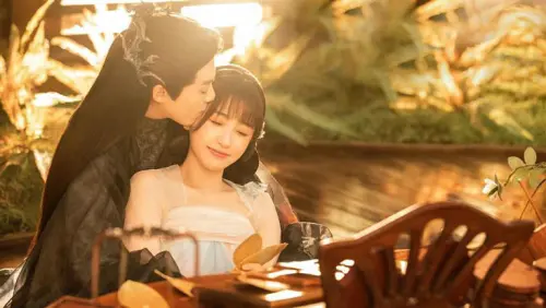 ▲《蒼蘭訣》王鶴棣和虞書欣的感情戲又甜又揪心，是許多影迷心中的經典。（圖／翻攝自愛奇藝國際站）