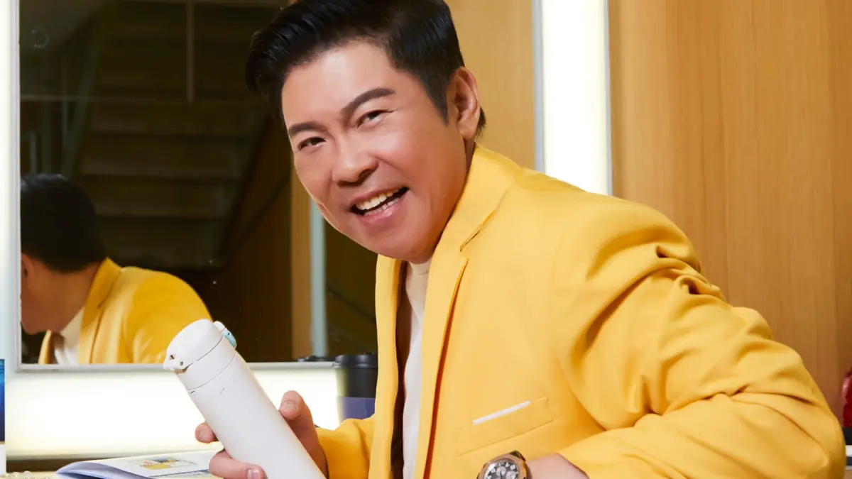 ▲觀眾分析曾國城（如圖）談及黃子佼話題時，明明有多種回答的選擇，他卻選擇說場面話「留點機會」，結果點火自燃，代言和節目全下車。（圖／曾國城 臉書）