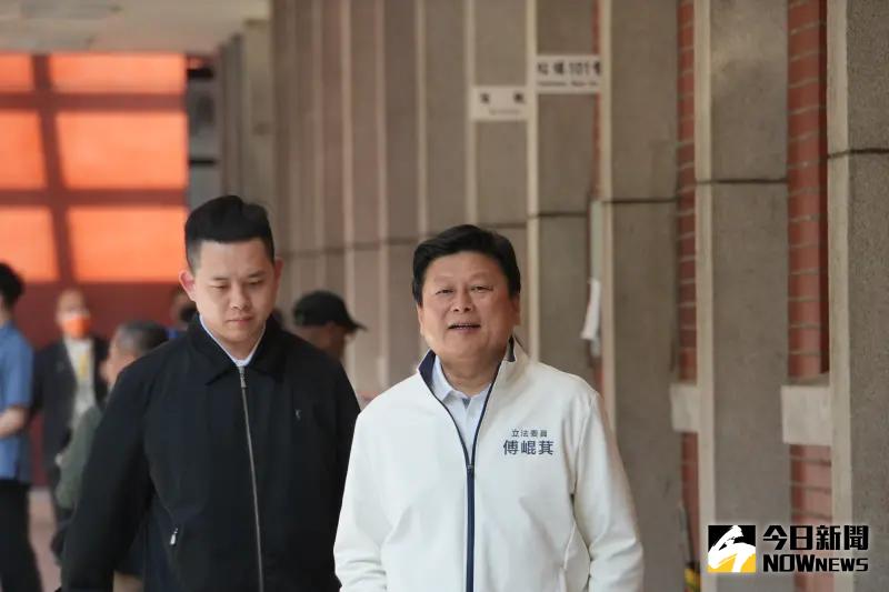 ▲國民黨立委傅崐萁的罷免連署傳出「查水表」爭議，花縣民政處長明良臻遭檢方聲押。（圖／記者呂炯昌攝）