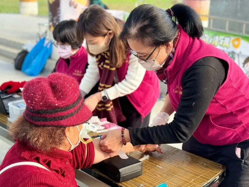 ▲若能在感染但尚未發病前接受預防性治療，可大幅降低未來發病風險，並減少傳染親友的機會。（圖／屏東縣府提供）