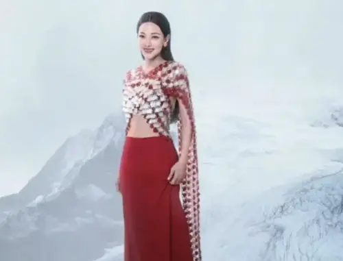 泰國女星月亮姐姐驚喜登《乘風2025》　挑戰中泰雙語唱跳秀實力
