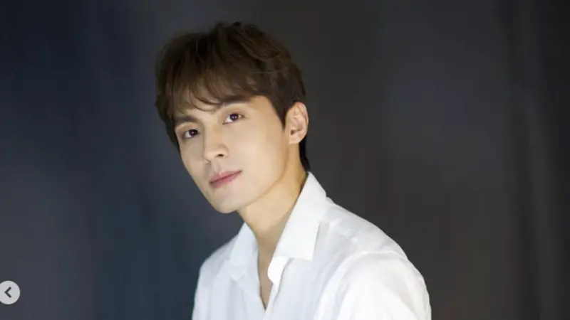 ▲男星高泰宇（如圖）被傳和于朦朧墜樓案有關係，為此他報警並曬出不在場證明，澄清于朦朧墜樓當天自己並不在現場。（圖／高泰宇IG@cocomi.gty）