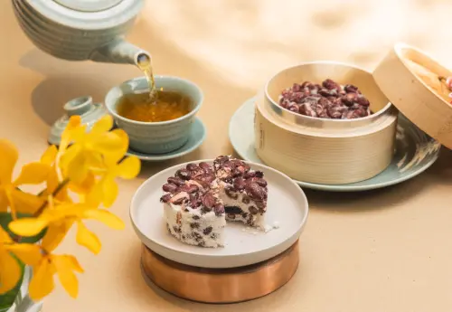 ▲歷任元首到訪台北君悅雲錦中餐廳，都指定的甜品「紅腰豆蒸鬆糕」。（圖／台北君悅提供）