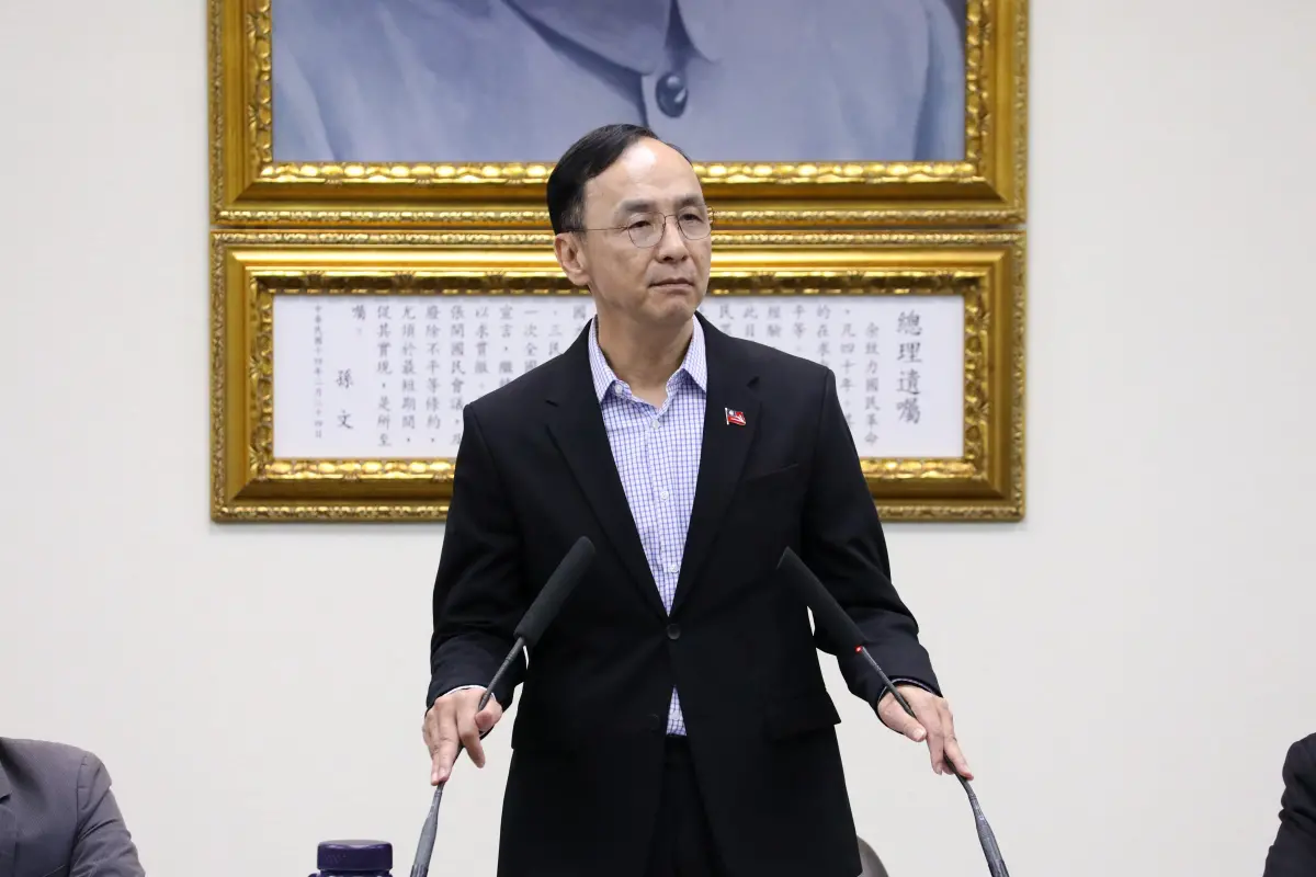 ▲國民黨主席朱立倫說，賴清德推出台獨三部曲。（圖／國民黨提供）