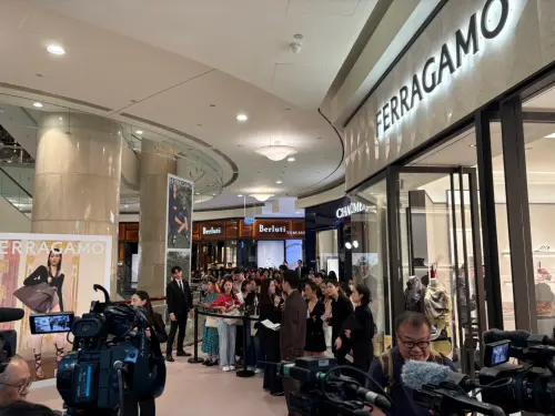 ▲李鐘碩今（27）日在台北101出席精品活動（圖／記者黃聖凱攝影）