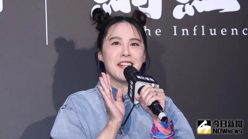 ▲知名主持人曾國城因為脫口期待黃子佼復出而遭到抵制，黃小柔（如圖）被問及此事，坦言錯了就是錯了，但認為曾國城不是會不懂事情嚴重性而落井下石的人。（圖／記者嚴俊強拍攝）