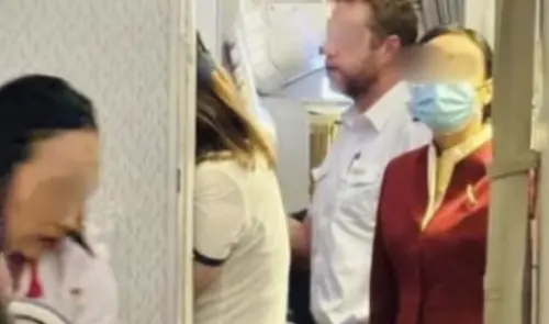 拒放手提包、吵要下飛機！國泰航空遇怪客　全機乘客「看她發瘋」
