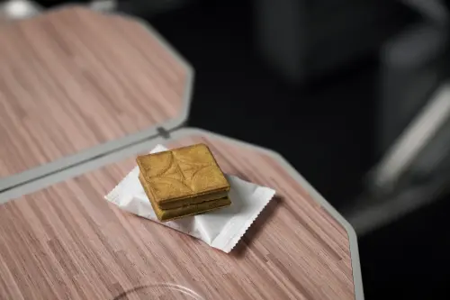 ▲Press Butter Sand是日本人氣伴手禮甜點，星宇航空全艙等都有供應。