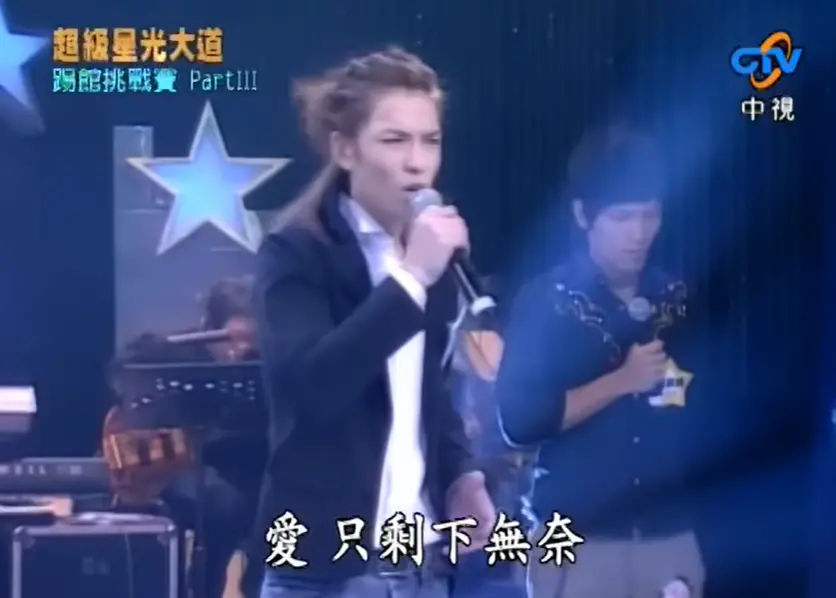 ▲蕭敬騰以大魔王身分登上《超級星光大道》，一夕爆紅的他更因此被張惠妹邀請合唱。（圖／YouTube）