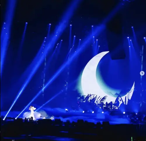 ▲吳婉君曬出李玟演唱會的照片,難過表示:「我好想祢。」(圖/IG cocco__wu) ▲吳婉君曬出李玟演唱會的照片,難過表示:「我好想祢。」(圖/IG cocco__wu)