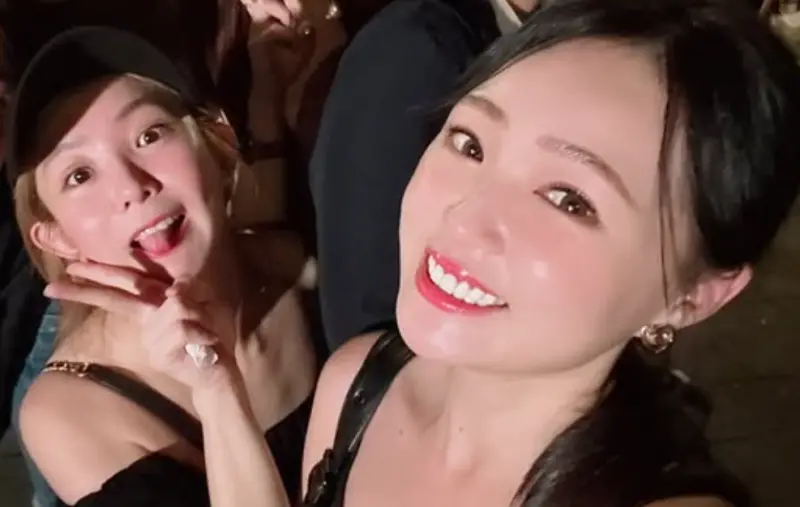 ▲丫頭（右）、郭書瑤（左）到泰國舉行慶生之旅，怎料碰上遇緬甸強震，丫頭急發文報平安表示他們都沒有受傷，也給還在當地的旅客4點提醒。（圖／丫頭IG）