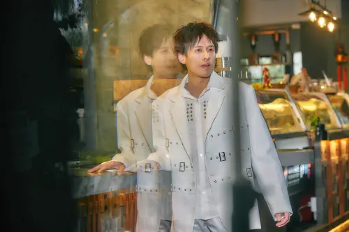 ▲58歲徐亨近況曝光　「嫁女兒」力挺徒弟陳昶均。（圖／欣代唱片提供）