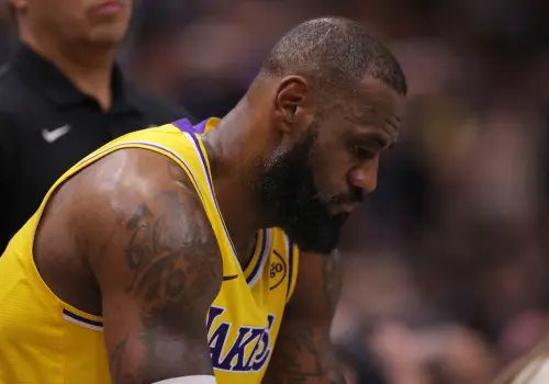即便LeBron James選擇跳出合約,可能也不會有任何全明星級球員轉隊。根據ClutchPoints的消息來源,James預計會選擇放棄價值5060萬美元的球員選項。 ▲即便LeBron James選擇跳出合約,可能也不會有任何全明星級球員轉隊。根據ClutchPoints的消息來源,James預計會選擇放棄價值5060萬美元的球員選項。(圖/美聯社/達志影像)